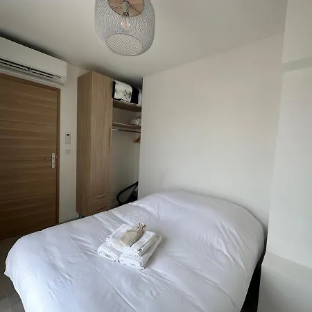 Superbe T2 En Dernier Etage * Antibes
